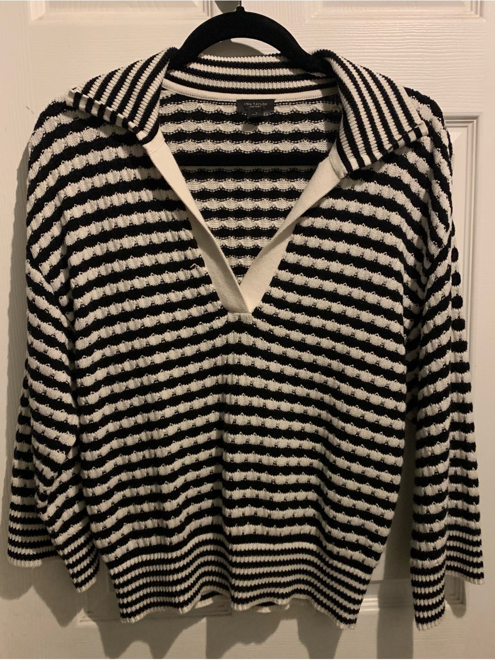 Collared Sweater L